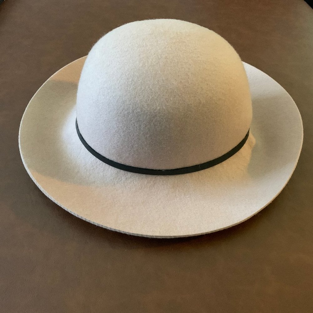 MERONA felt hat - NWT